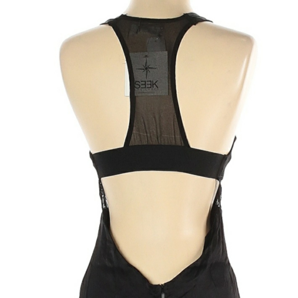 LF NWT! Seek the Label black cocktail dress NWT size 2🤍